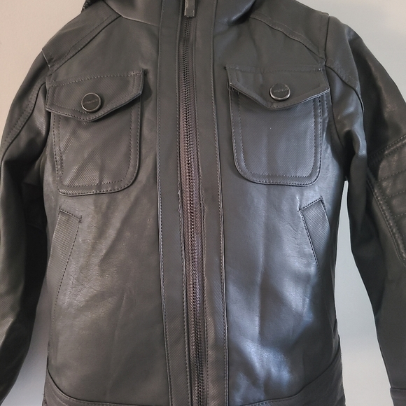 🖤4T Urban Republic Jacket 🖤 - Picture 7 of 7